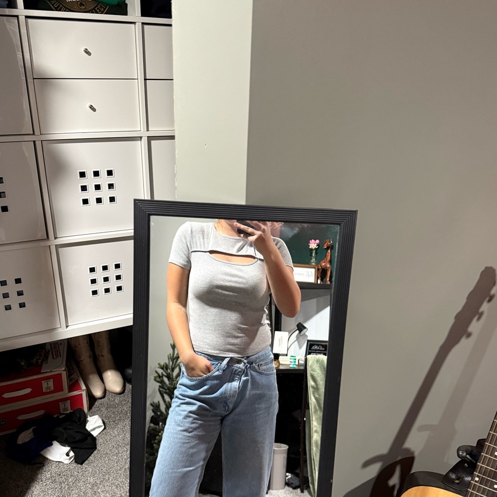 Gray Cut-Out Top and Blue Jeans